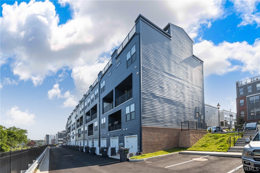 5266 Old Main Unit#B