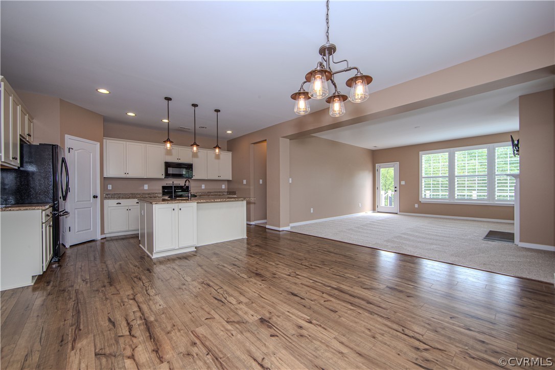 7425 Nicklaus Cir