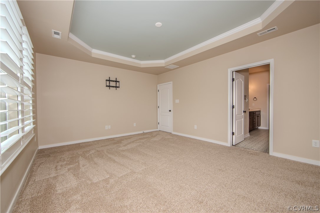 7425 Nicklaus Cir