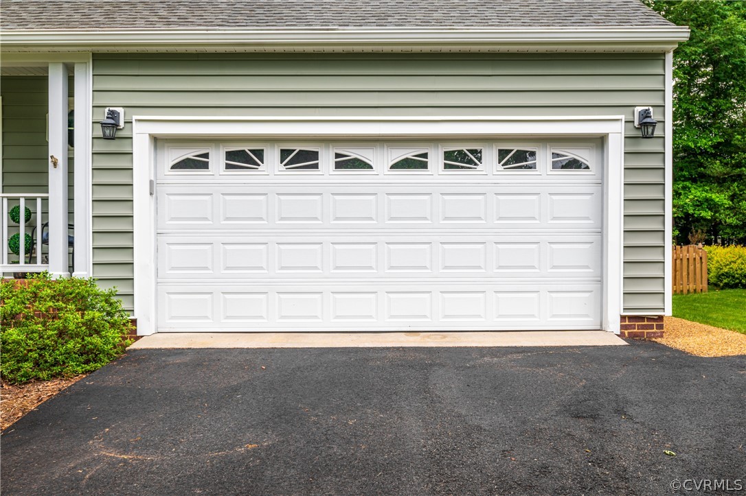 5303 Meadow Chase Rd