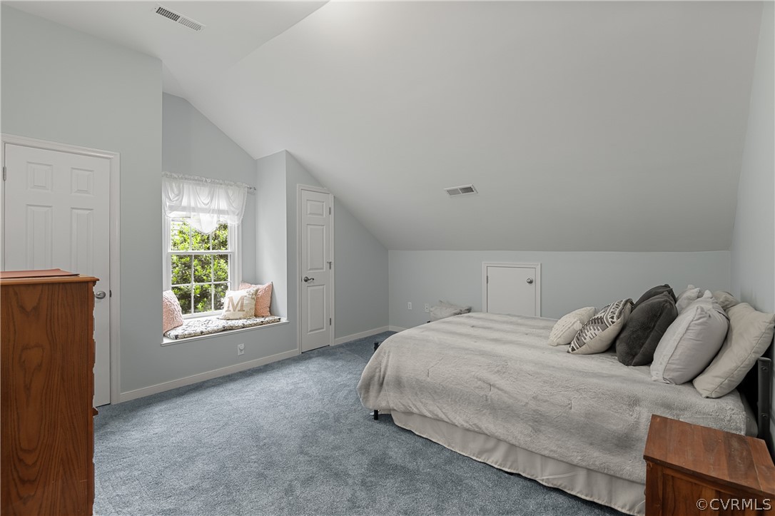 5303 Meadow Chase Rd