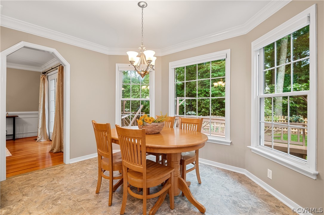 5303 Meadow Chase Rd