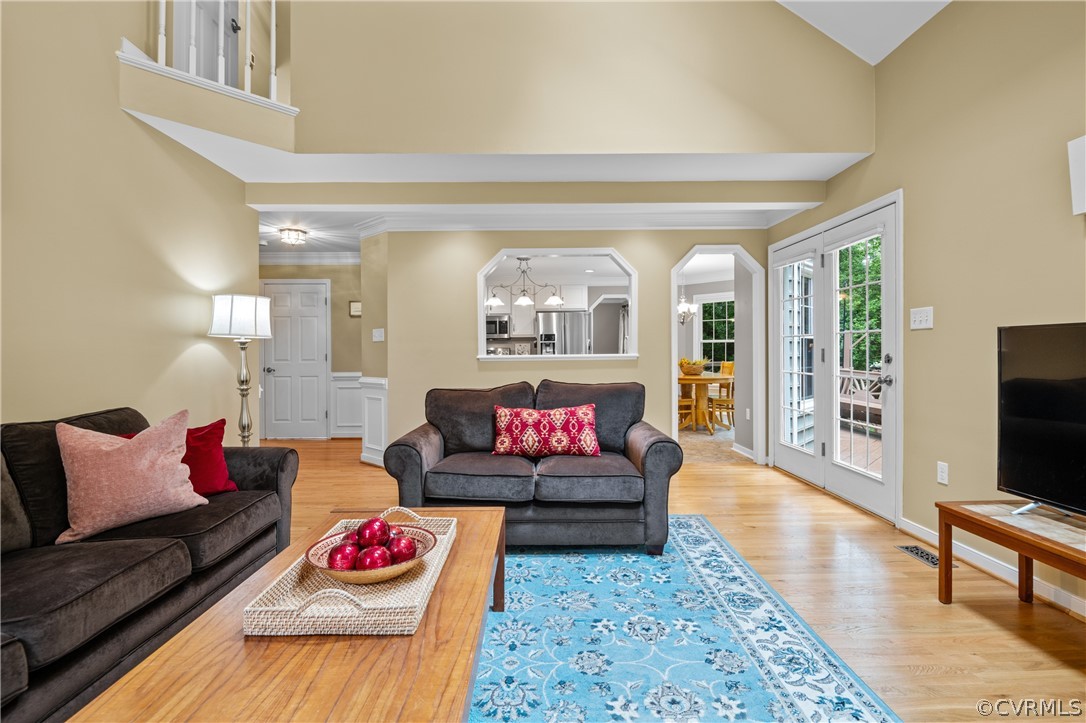 5303 Meadow Chase Rd