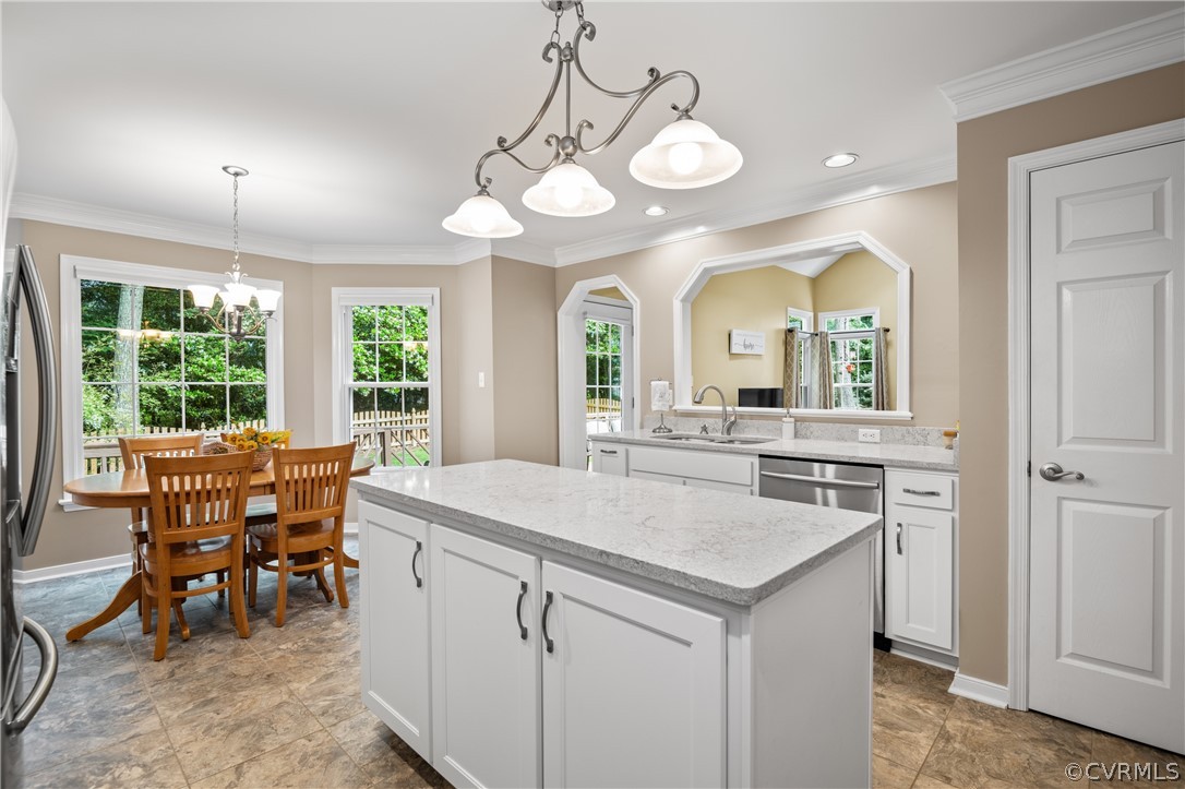 5303 Meadow Chase Rd