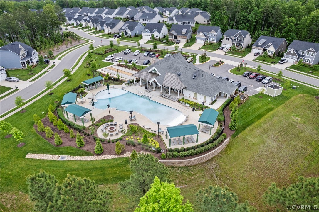 6437 Richwood Trl