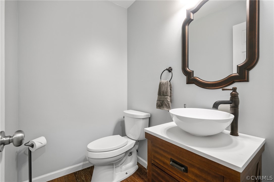 8827 Country View Ln