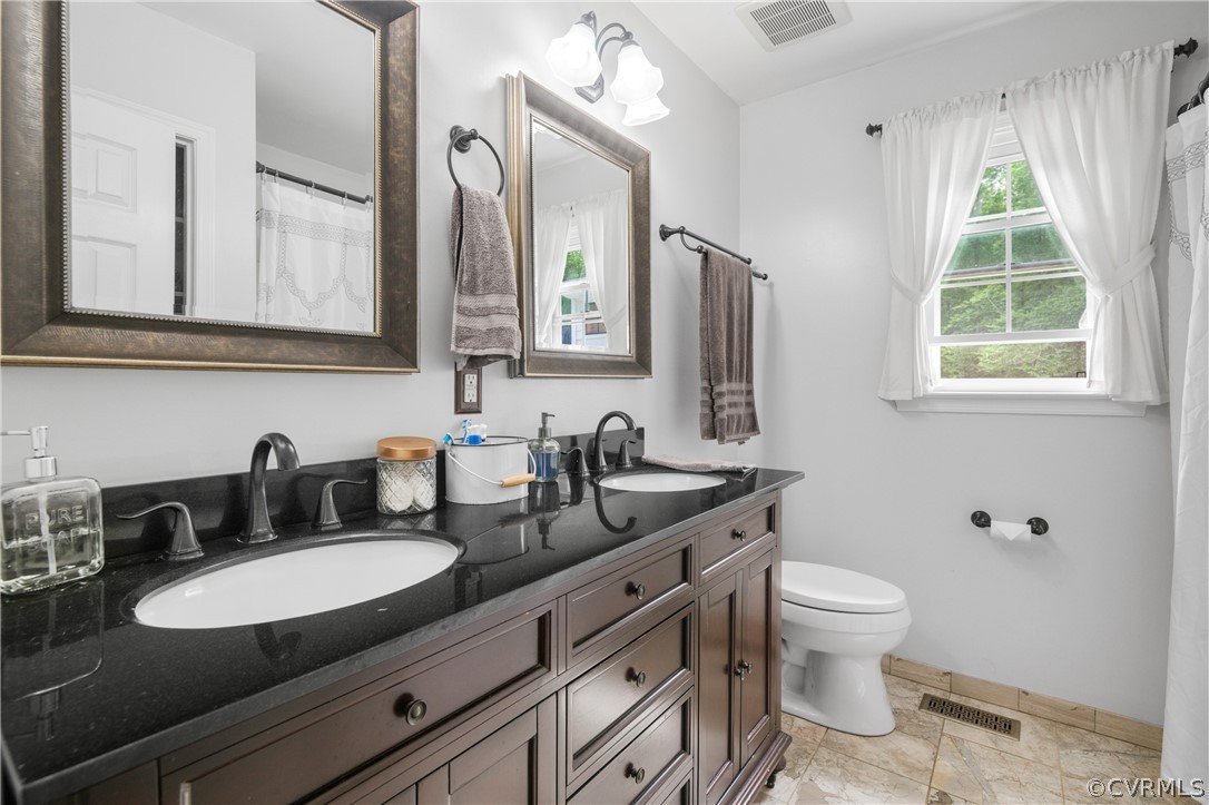 8827 Country View Ln