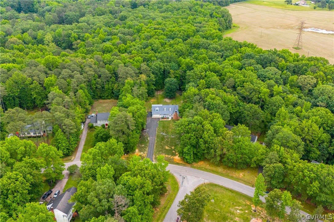 8827 Country View Ln