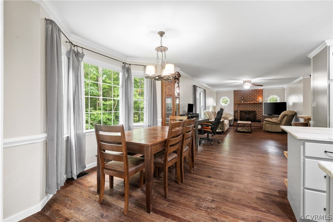 8827 Country View Ln