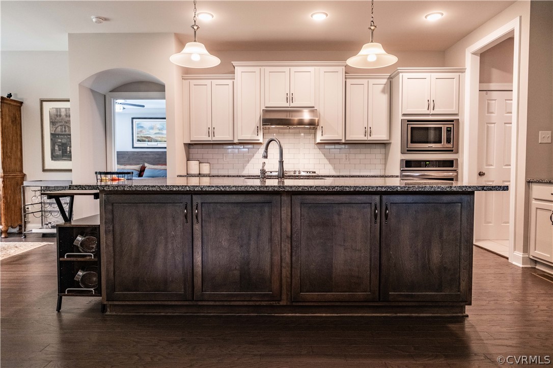 3758 Mill Mount Pl