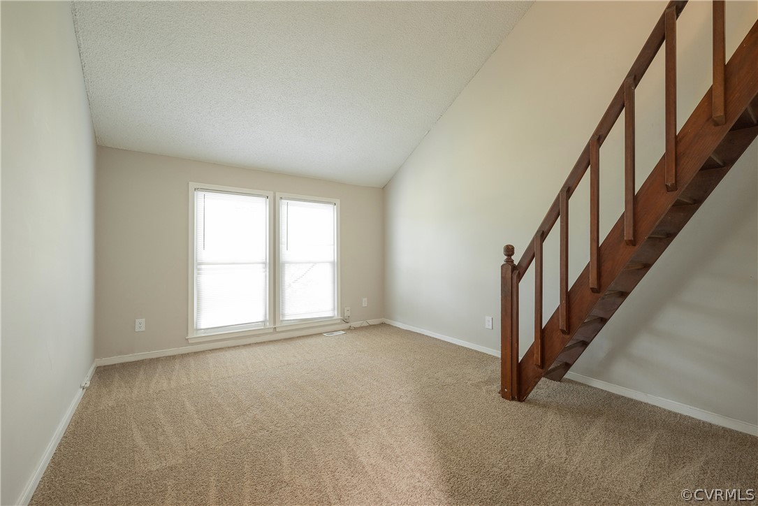 2633 Towngate Ct