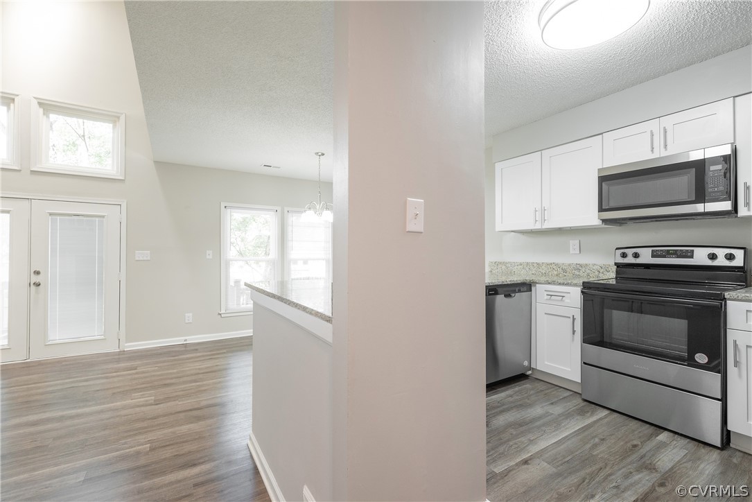 2633 Towngate Ct