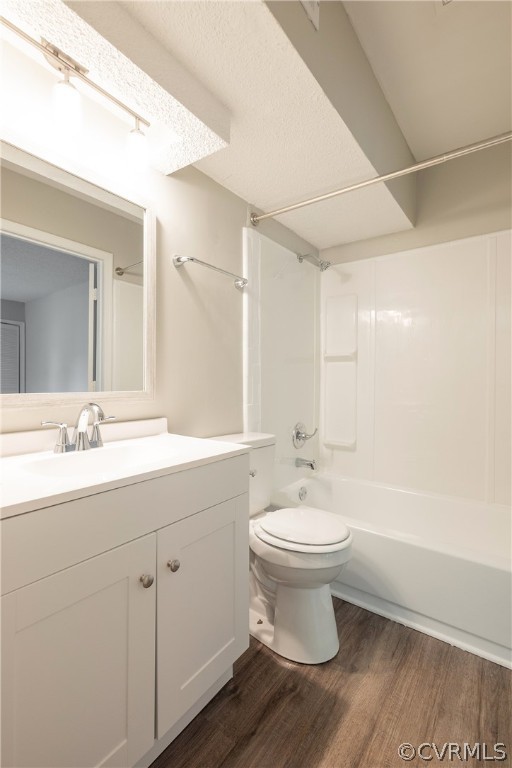2633 Towngate Ct