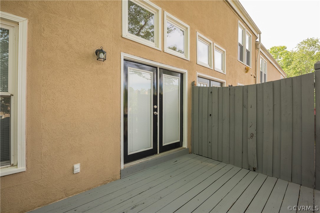 2633 Towngate Ct