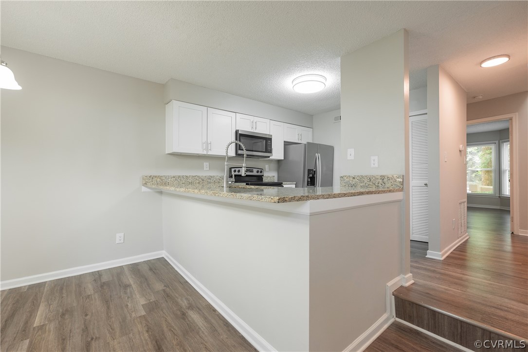 2633 Towngate Ct