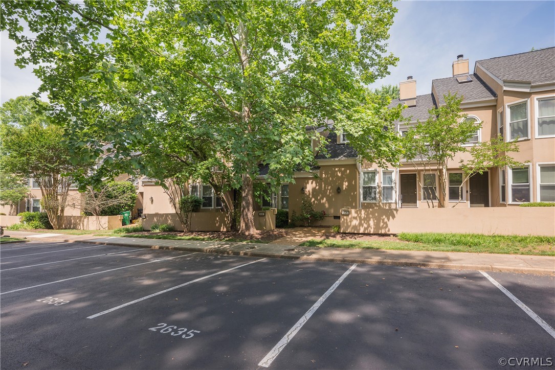 2633 Towngate Ct