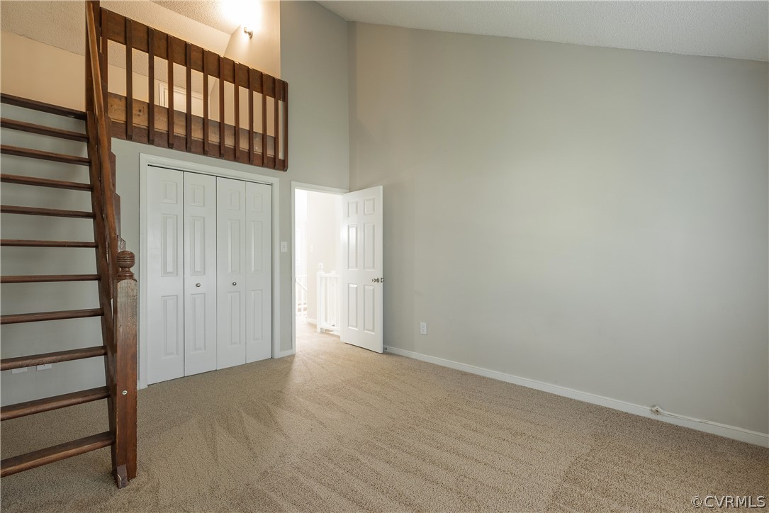 2633 Towngate Ct