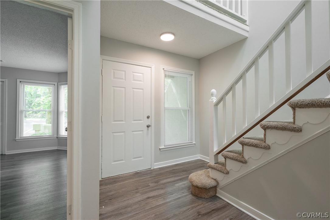 2633 Towngate Ct