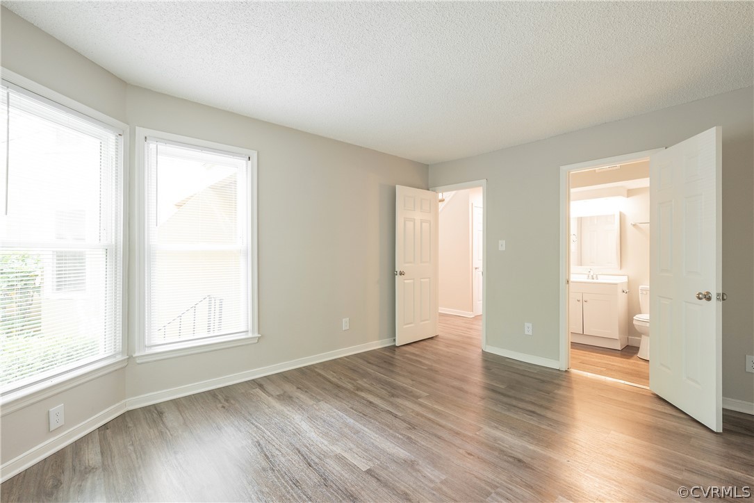 2633 Towngate Ct