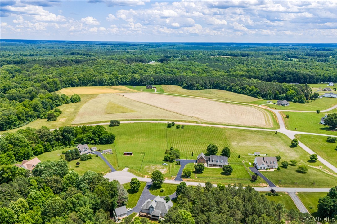12201 Pin Oak Loop