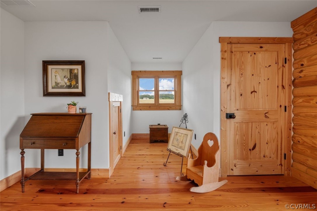 12201 Pin Oak Loop