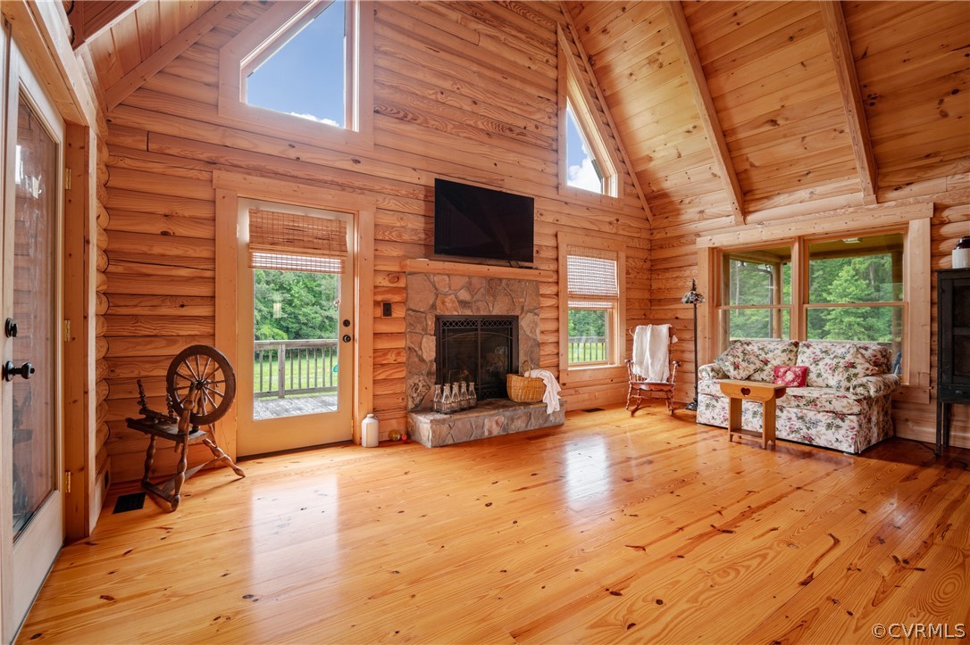 12201 Pin Oak Loop