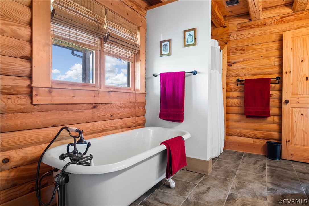 12201 Pin Oak Loop