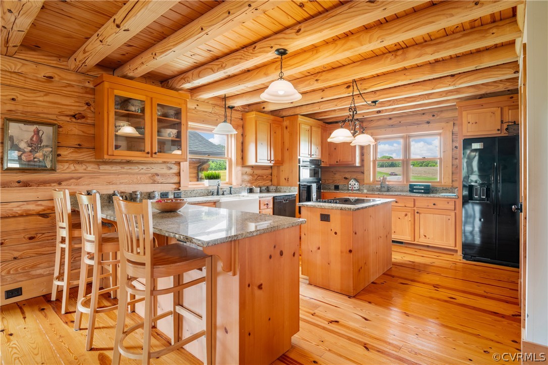 12201 Pin Oak Loop
