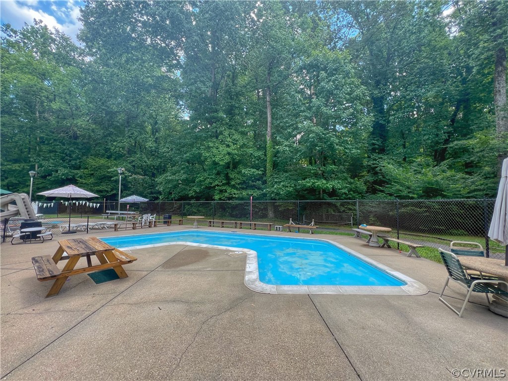 533 Bayliss Dr