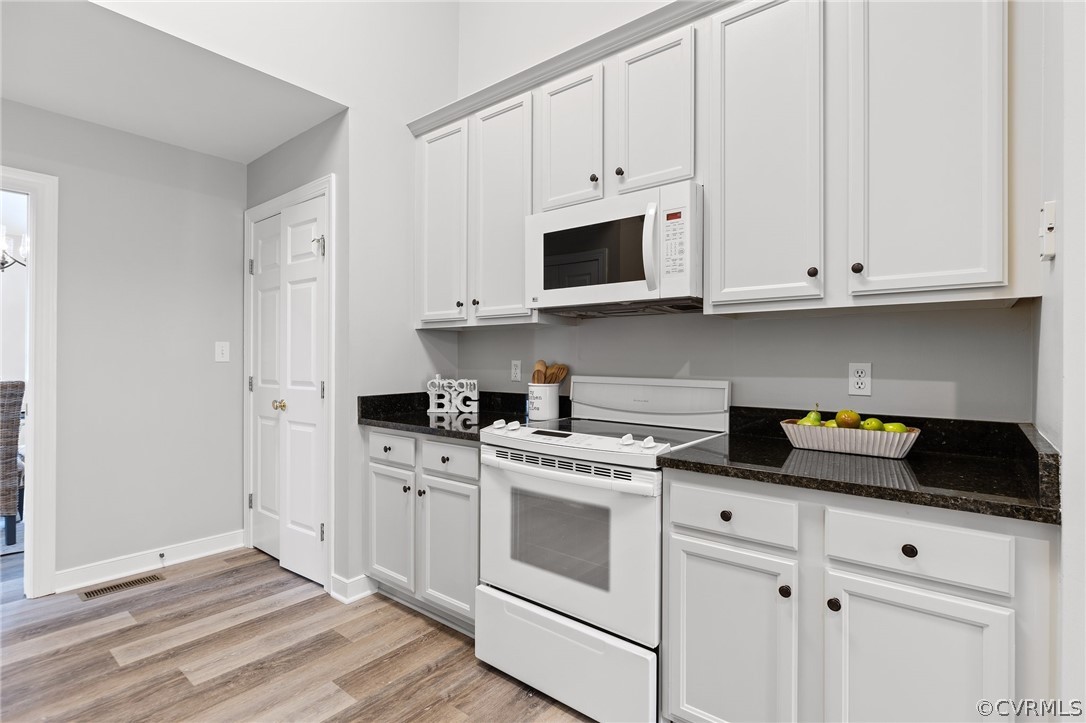 3148 Shadow Creek Dr