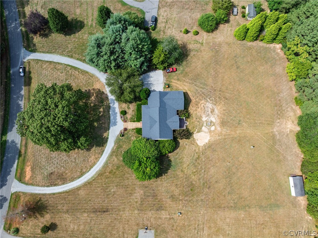 3148 Shadow Creek Dr