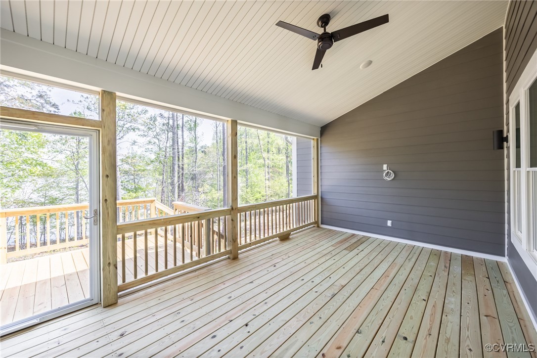 15930 Hidden Falls Dr