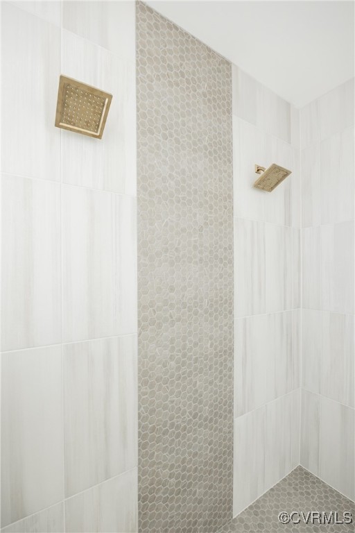 15930 Hidden Falls Dr