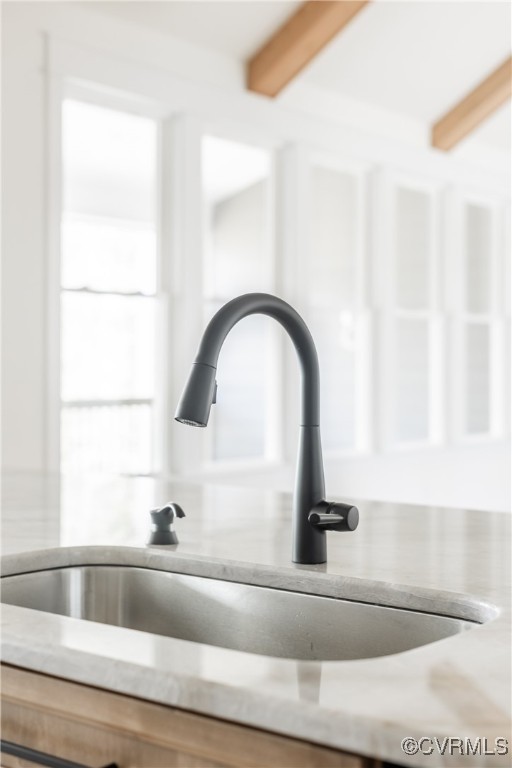 15930 Hidden Falls Dr