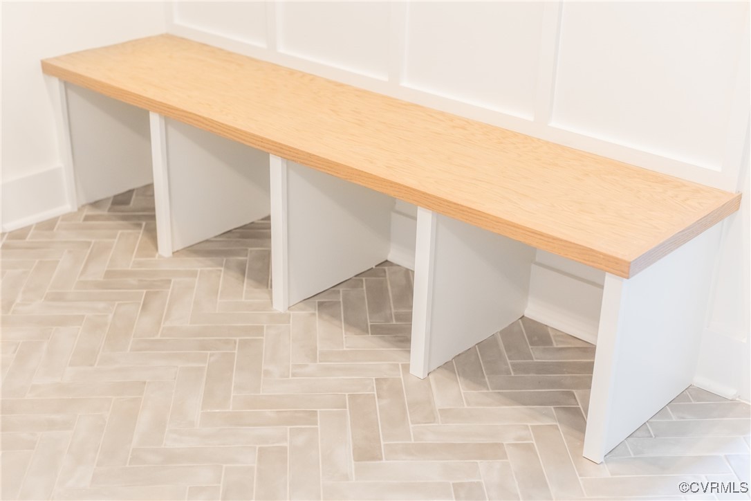 15930 Hidden Falls Dr