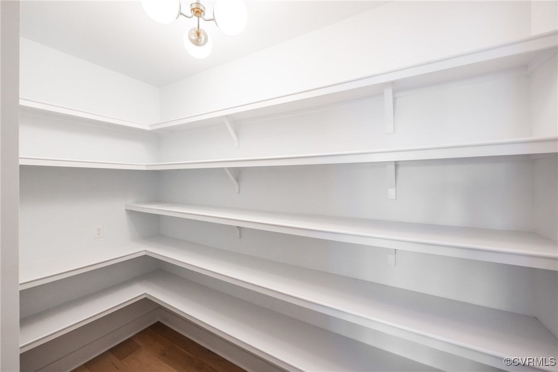 15930 Hidden Falls Dr