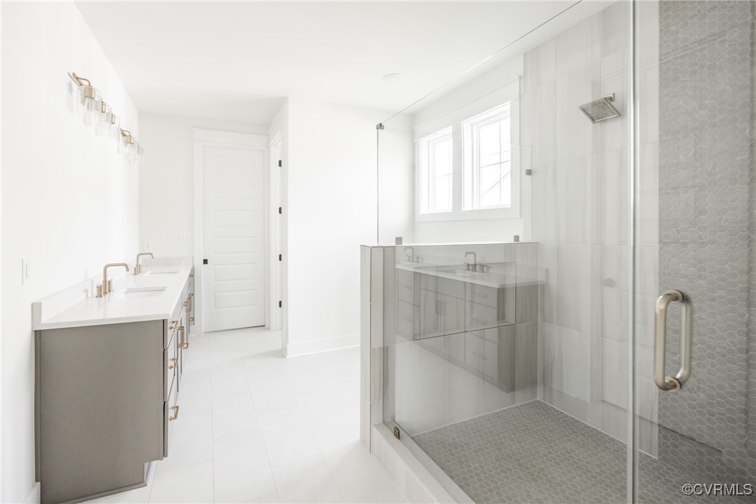 15930 Hidden Falls Dr