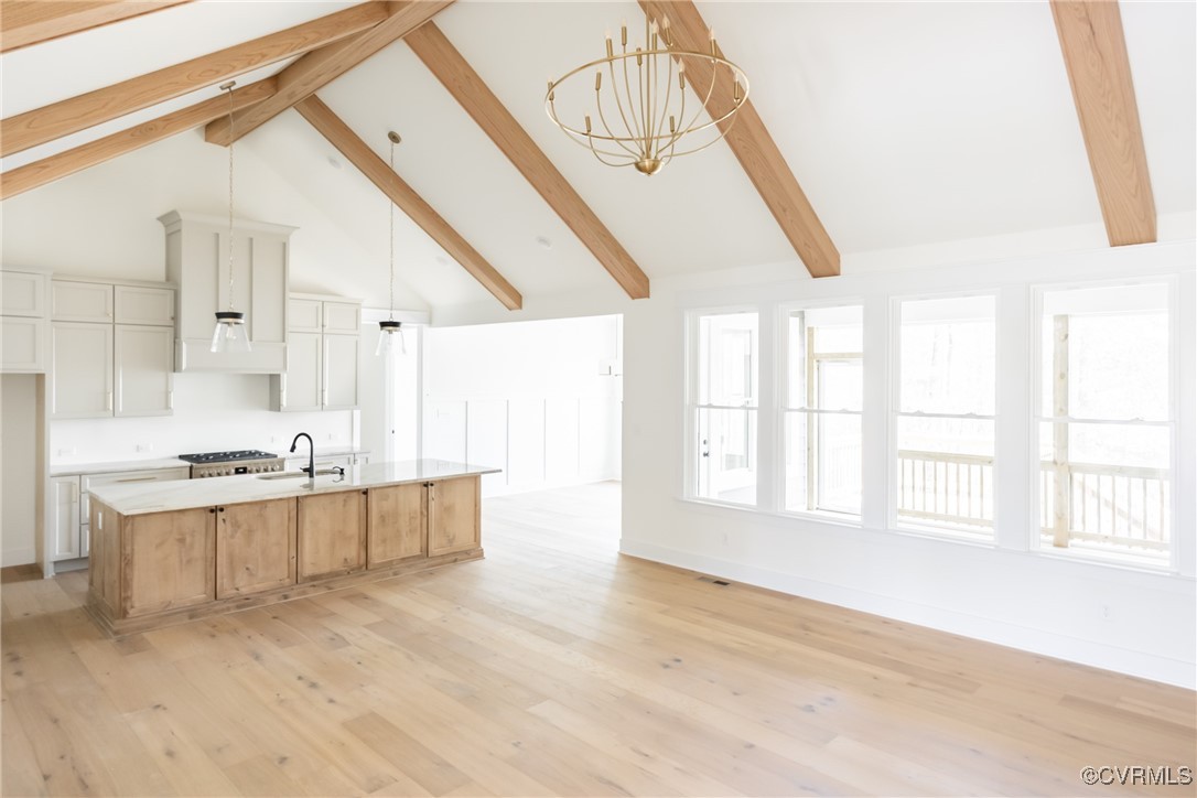 15930 Hidden Falls Dr