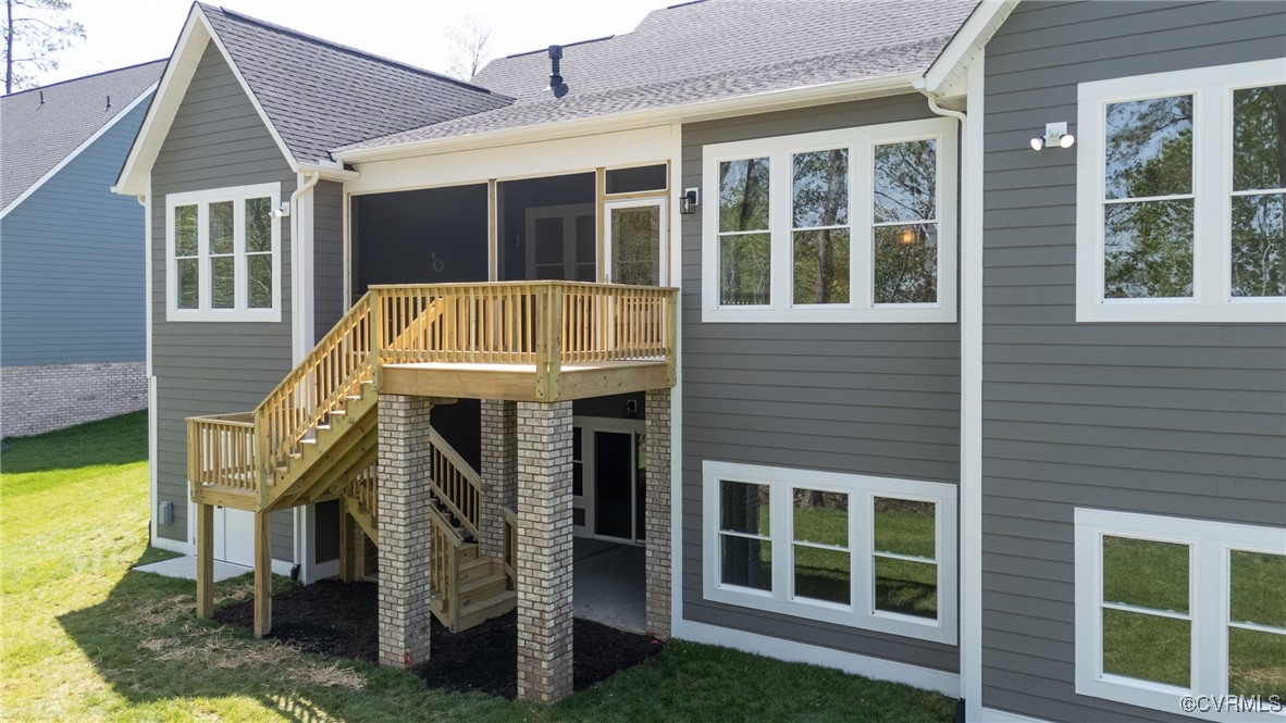 15930 Hidden Falls Dr