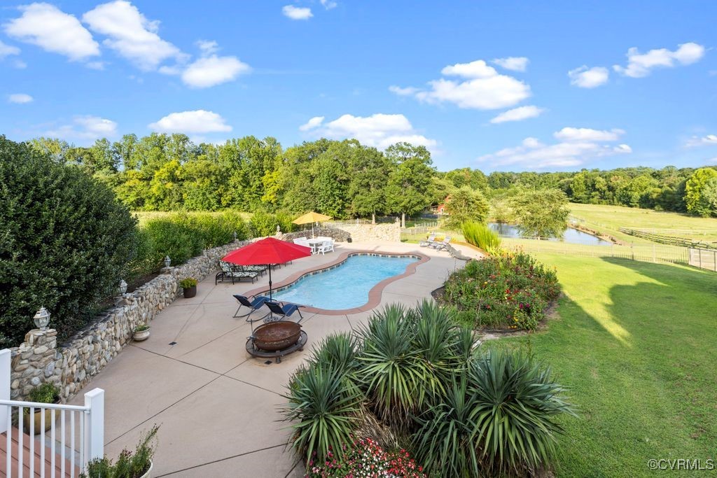 1260 Schroeder Rd