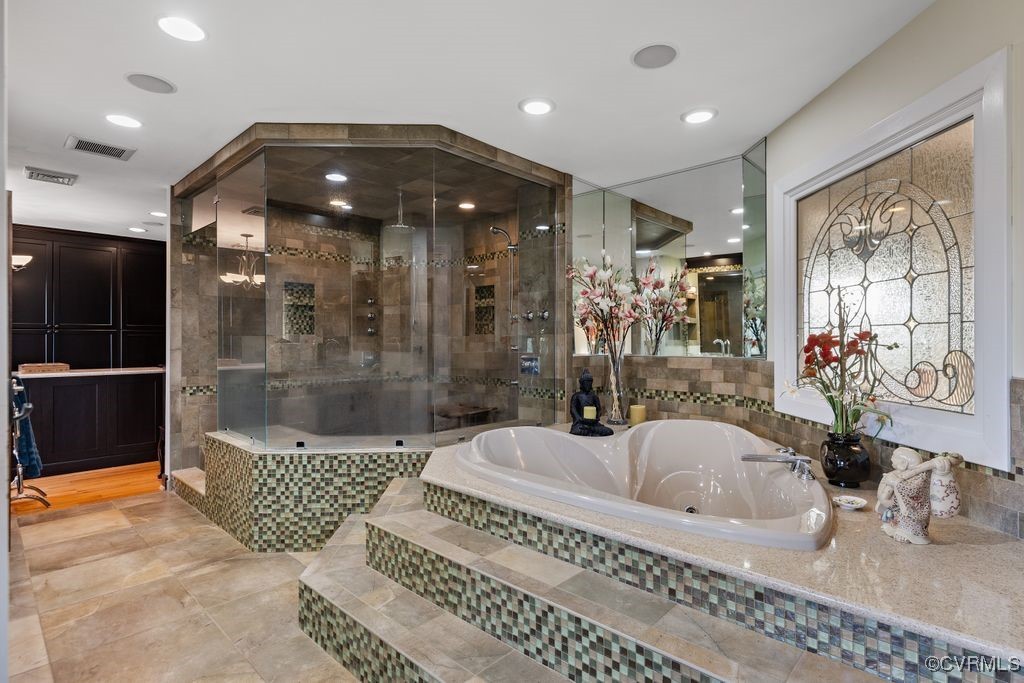 1260 Schroeder Rd