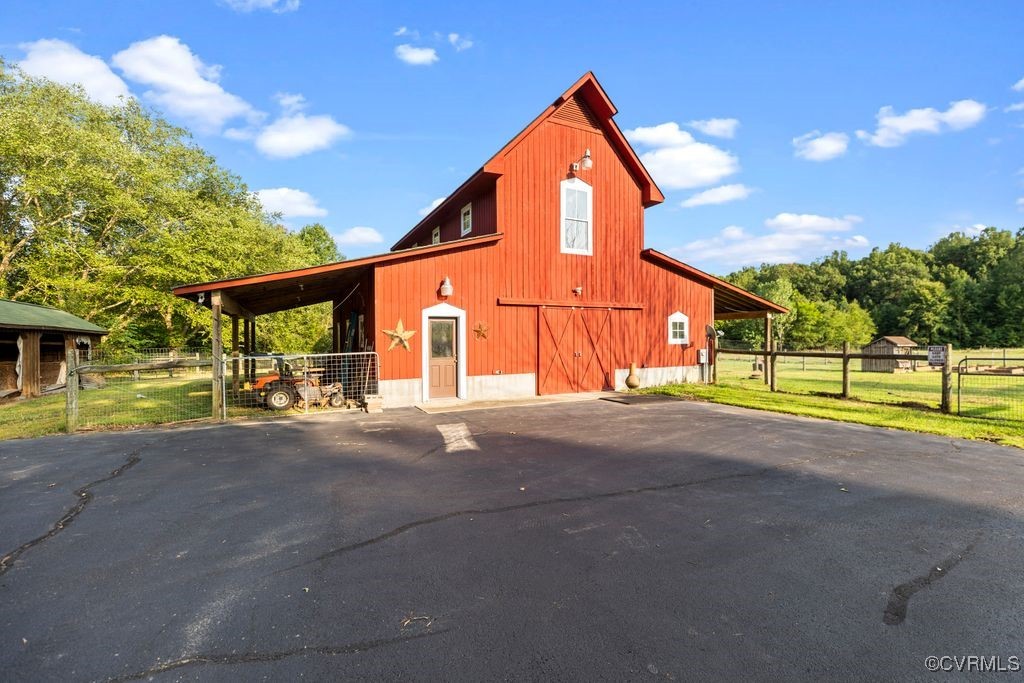 1260 Schroeder Rd