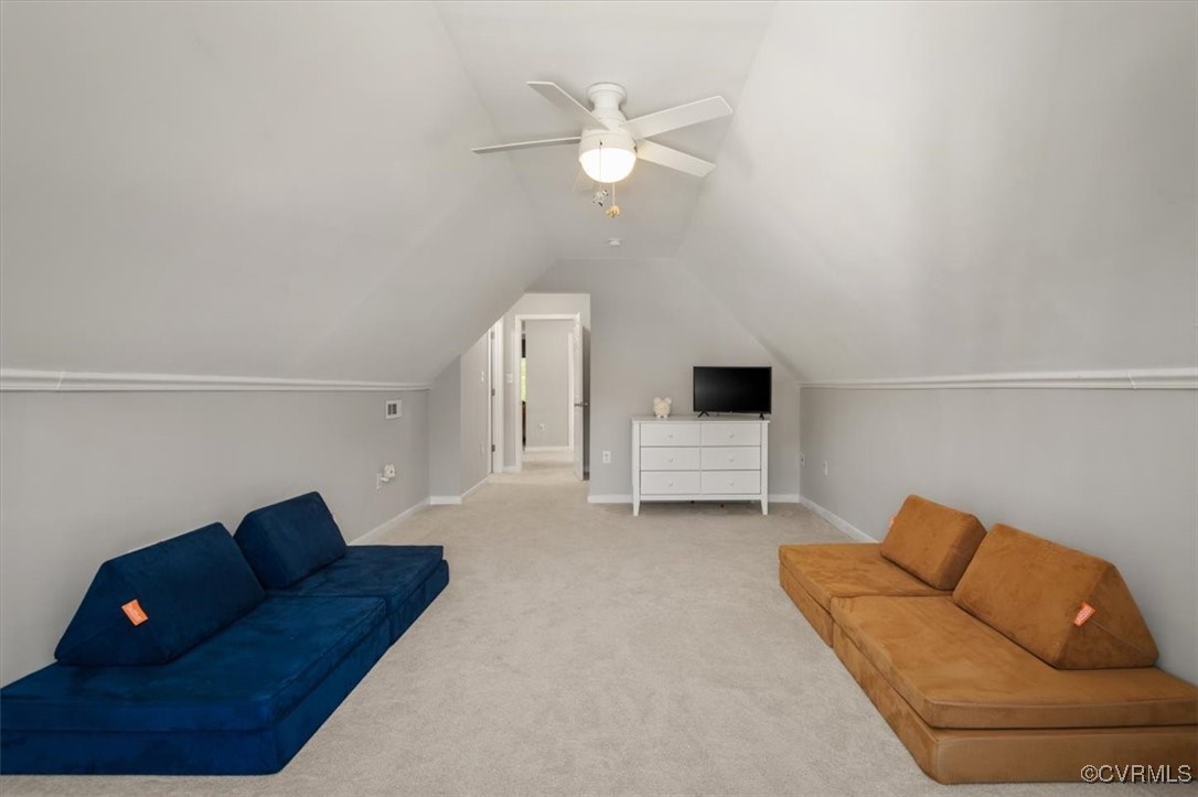 8867 Emerald Dunes Cir