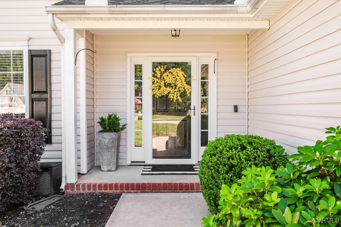 8867 Emerald Dunes Cir