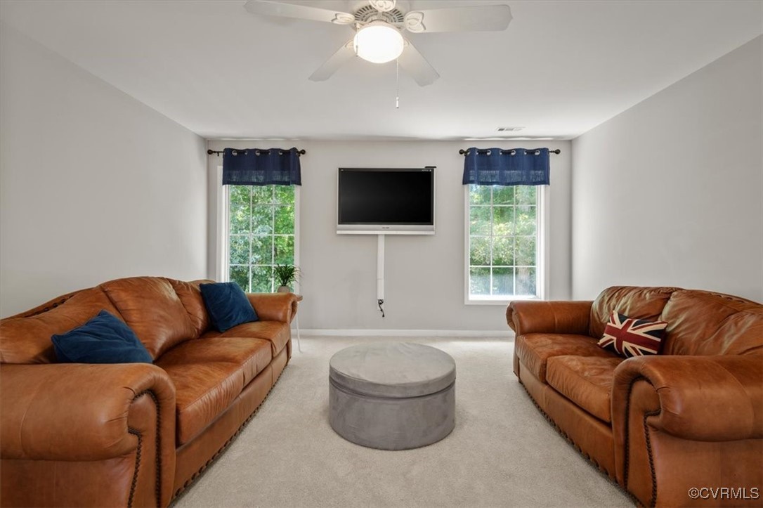 8867 Emerald Dunes Cir