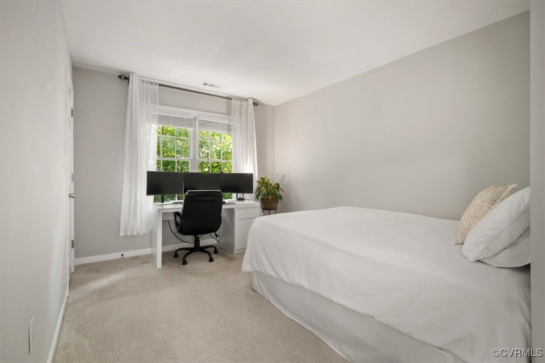 8867 Emerald Dunes Cir