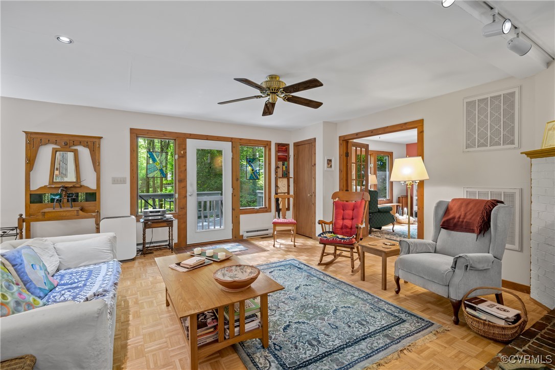 12347 Welling Hall Rd