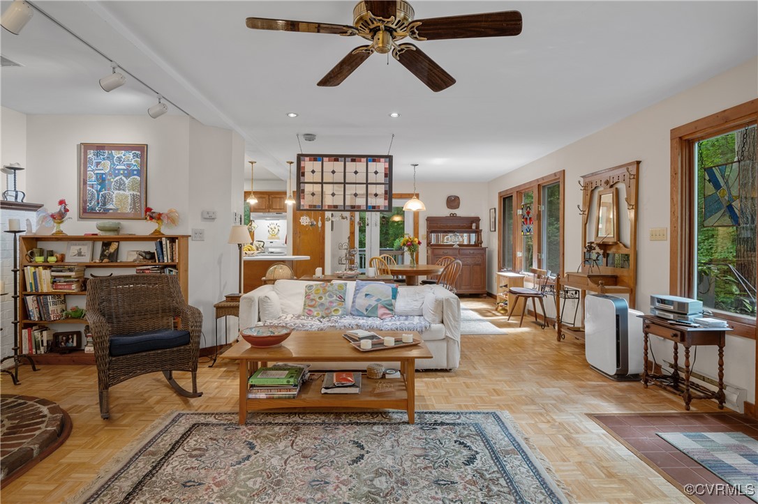 12347 Welling Hall Rd