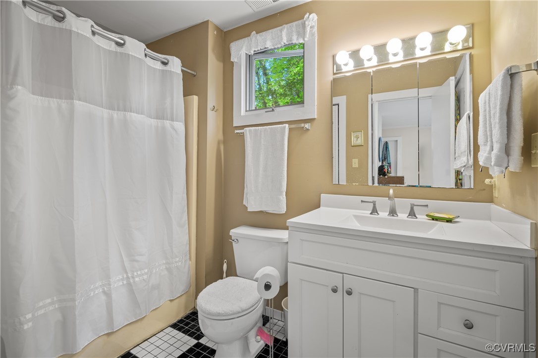 12347 Welling Hall Rd