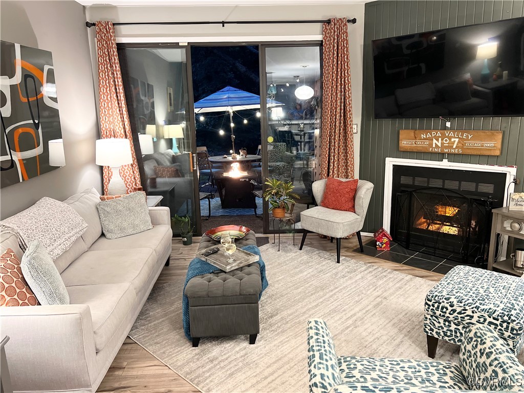 2844 Woodbridge Crossing Ct